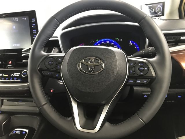 COROLLA TOURING HYBRID 4WD