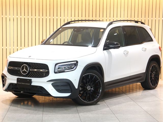 MERCEDES BENZ GLB