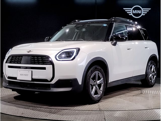 MINI COUNTRYMAN