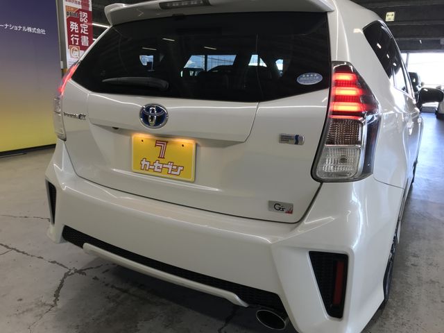 PRIUS Alpha