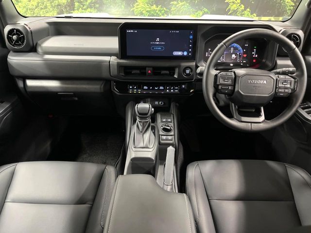 LANDCRUISER FJ
