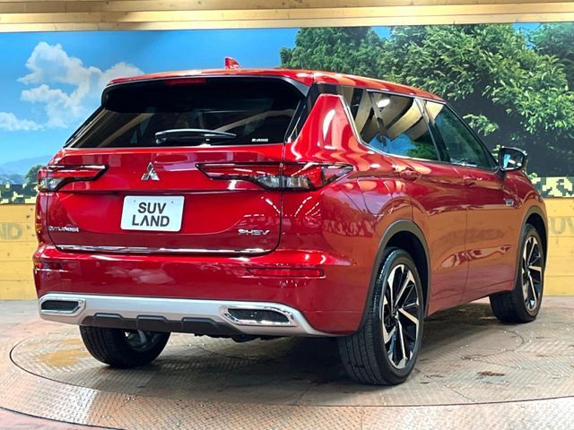 OUTLANDER PHEV