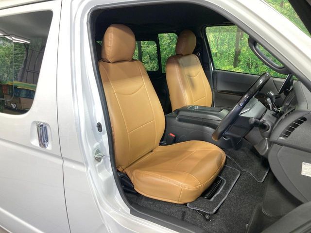 HIACE van 2WD