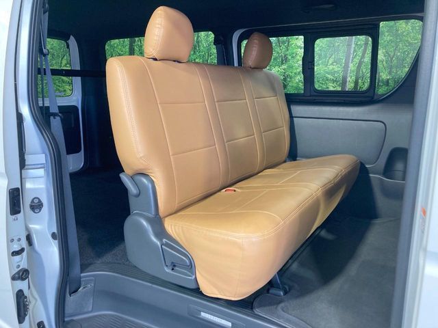 HIACE van 2WD