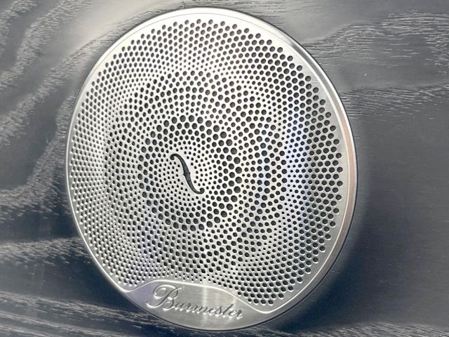 MERCEDES BENZ E class sedan