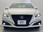 CROWN sedan hybrid