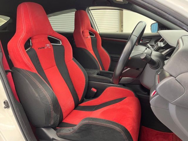 CIVIC hatchback