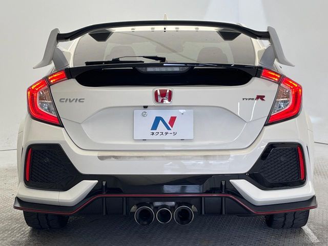 CIVIC hatchback