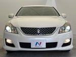CROWN sedan