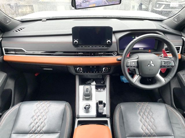 OUTLANDER PHEV