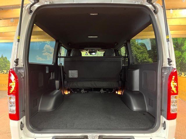 HIACE van 2WD