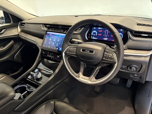 JEEP GRAND CHEROKEE L