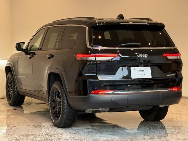 JEEP GRAND CHEROKEE L