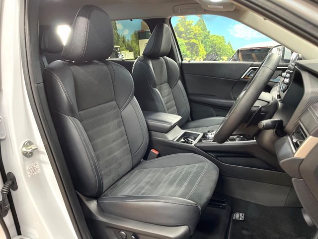 OUTLANDER PHEV