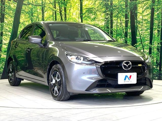 MAZDA2