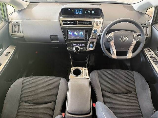 PRIUS Alpha