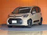 SIENTA HYBRID