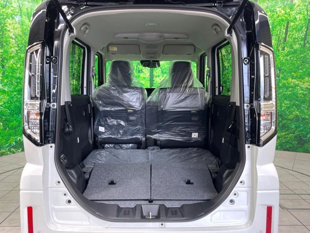 Spacia custom