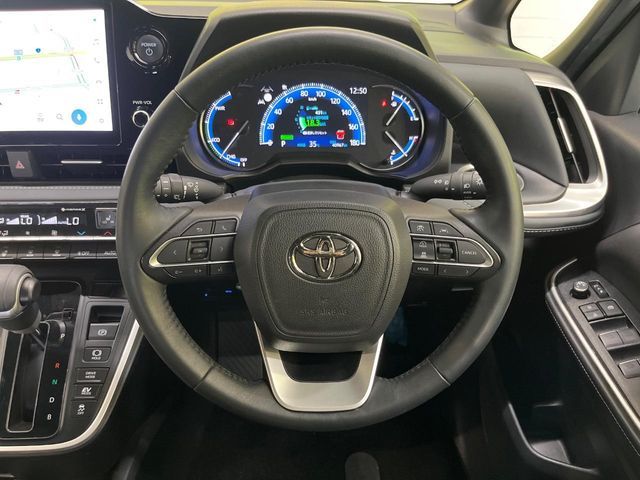 NOAH HYBRID