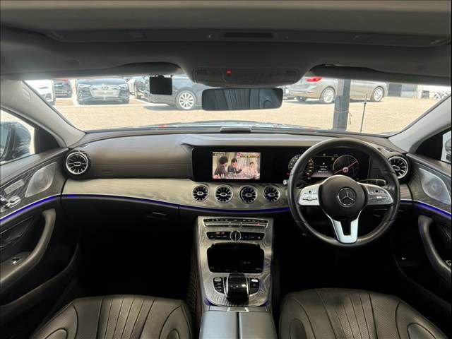MERCEDES BENZ CLS class