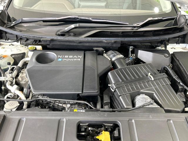 X-TRAIL HYBRID 4WD