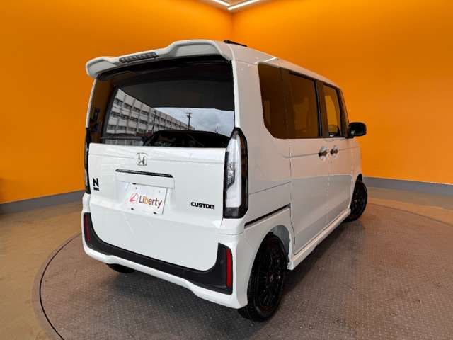 N BOX CUSTOM
