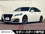 CROWN sedan hybrid