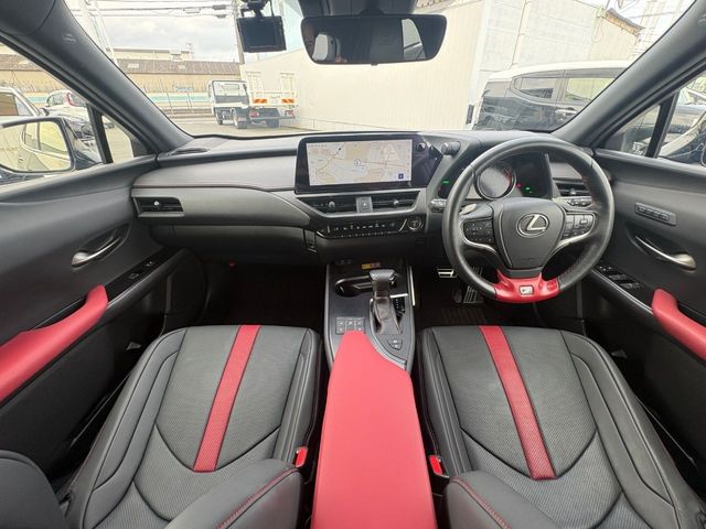 LEXUS UX250h AWD
