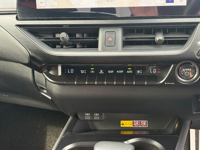LEXUS UX250h AWD