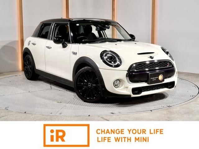 MINI COOPER SD 5DOOR