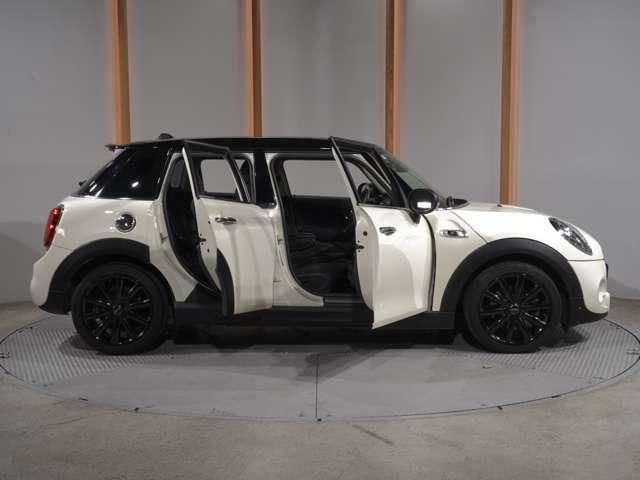 MINI COOPER SD 5DOOR
