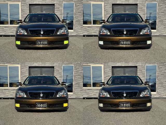 CROWN sedan