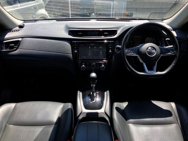 X-TRAIL 2WD