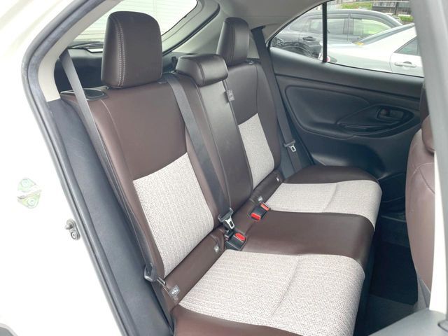 YARIS CROSS HYBRID