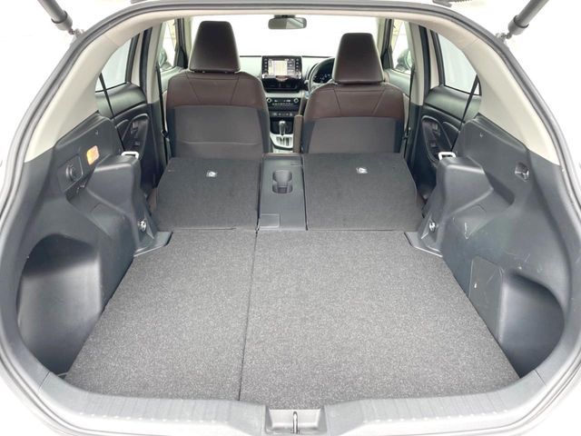 YARIS CROSS HYBRID