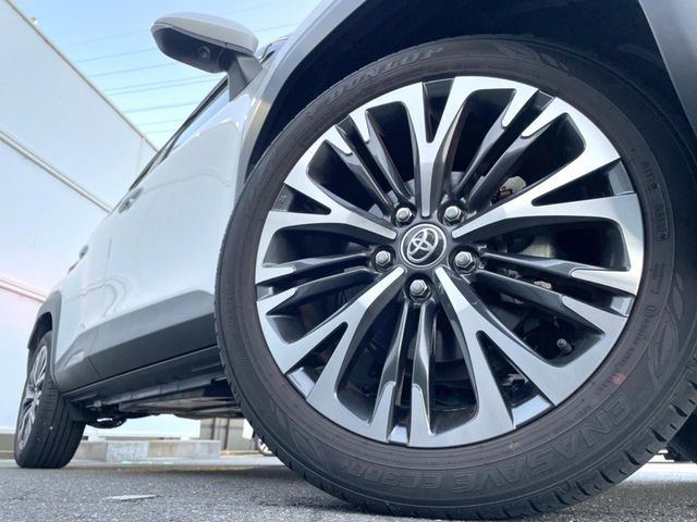 YARIS CROSS HYBRID