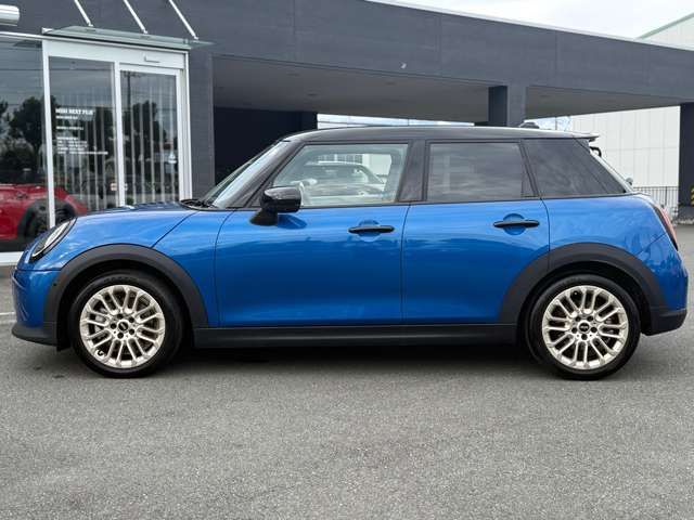 MINI COOPER 5DOOR