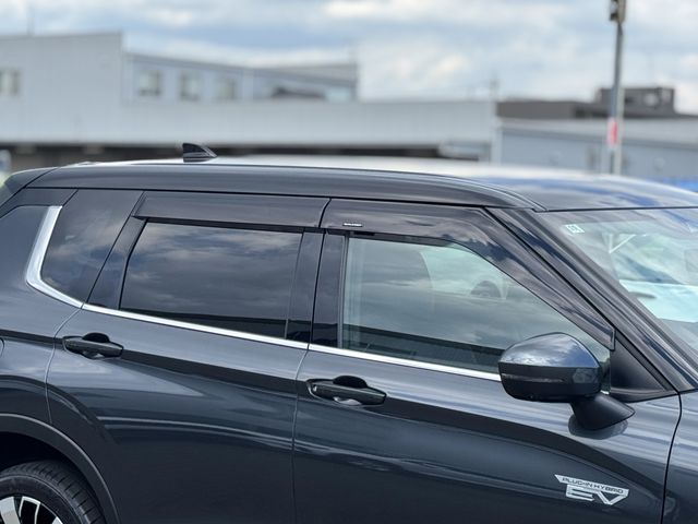 OUTLANDER PHEV