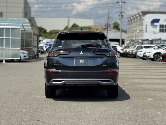OUTLANDER PHEV