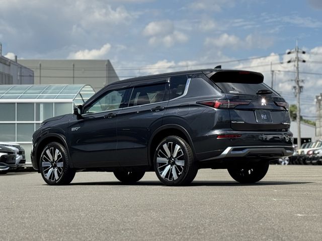 OUTLANDER PHEV