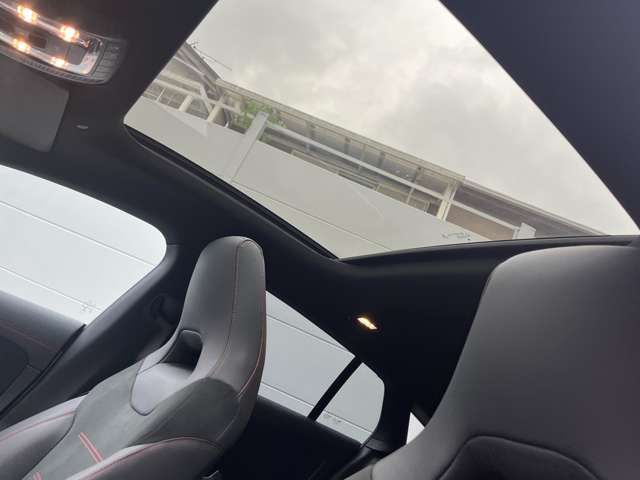 MERCEDES BENZ CLA Shooting Brake