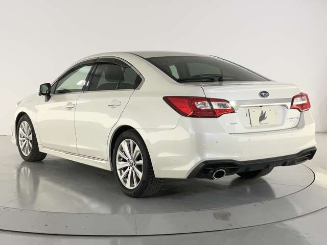 LEGACY B4
