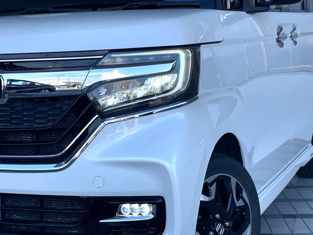 N BOX CUSTOM 4WD