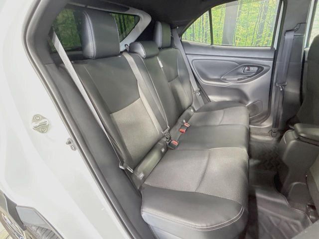YARIS CROSS HYBRID