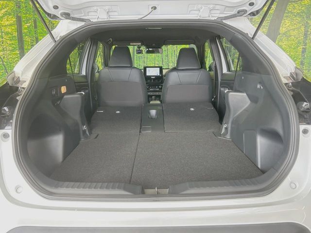 YARIS CROSS HYBRID
