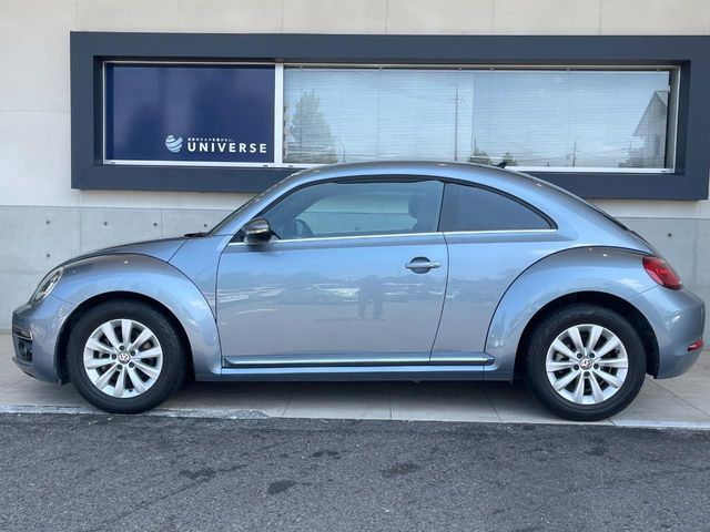 VOLKSWAGEN The BEETLE
