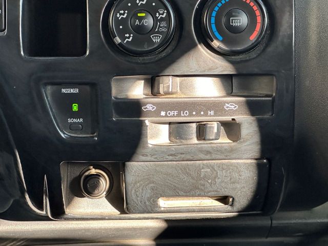 HIACE van 2WD