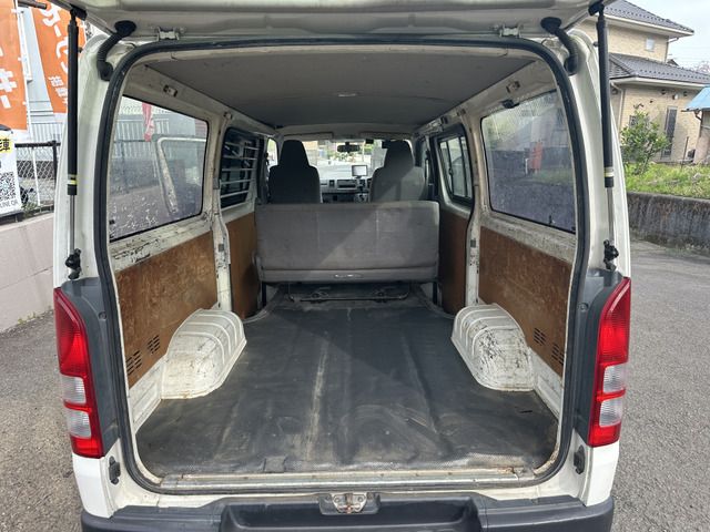 HIACE van 4WD