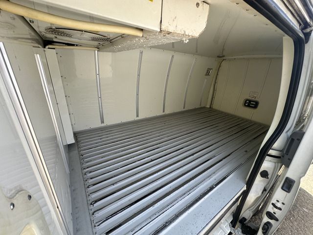 HIACE van 2WD