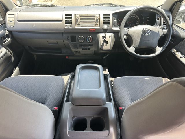 HIACE van 2WD